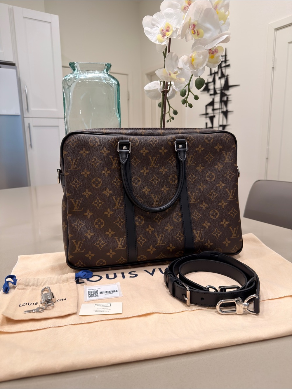 Louis Vuitton Porte-Documents Voyage PM in Monogram